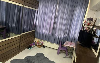 C21 BAL'DAN YONCA MEVKİİ ÇARŞI MERKEZİNDE SATILIK 2+1 DAİRE