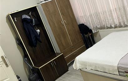 C21 BAL'DAN YONCA MEVKİİ ÇARŞI MERKEZİNDE SATILIK 2+1 DAİRE