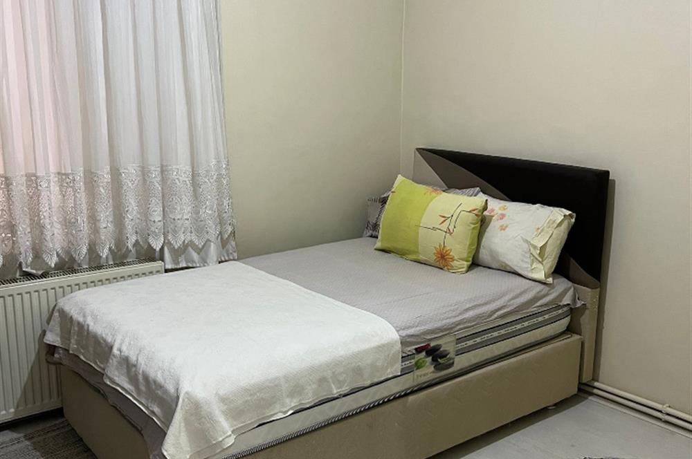 C21 BAL'DAN YONCA MEVKİİ ÇARŞI MERKEZİNDE SATILIK 2+1 DAİRE