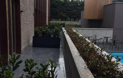 HIM SUITES KEMERBURGAZ da 1+1 EŞYALI ÇATI DUBLEKSİ