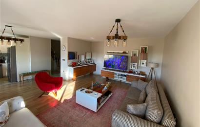 Uskumruköy'de 3+1 Bahçeli Teraslı Satılık Villa