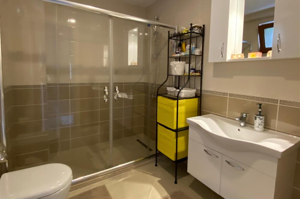 Uskumruköy'de 3+1 Bahçeli Teraslı Satılık Villa