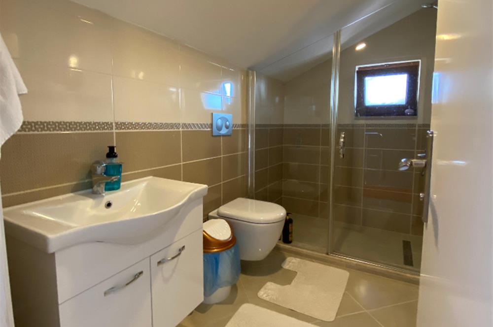 Uskumruköy'de 3+1 Bahçeli Teraslı Satılık Villa