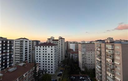 KADIKÖY KOZYATAĞI OYAK A SİTESİNDE BALKONLU 3+1 SATILIK DAİRE