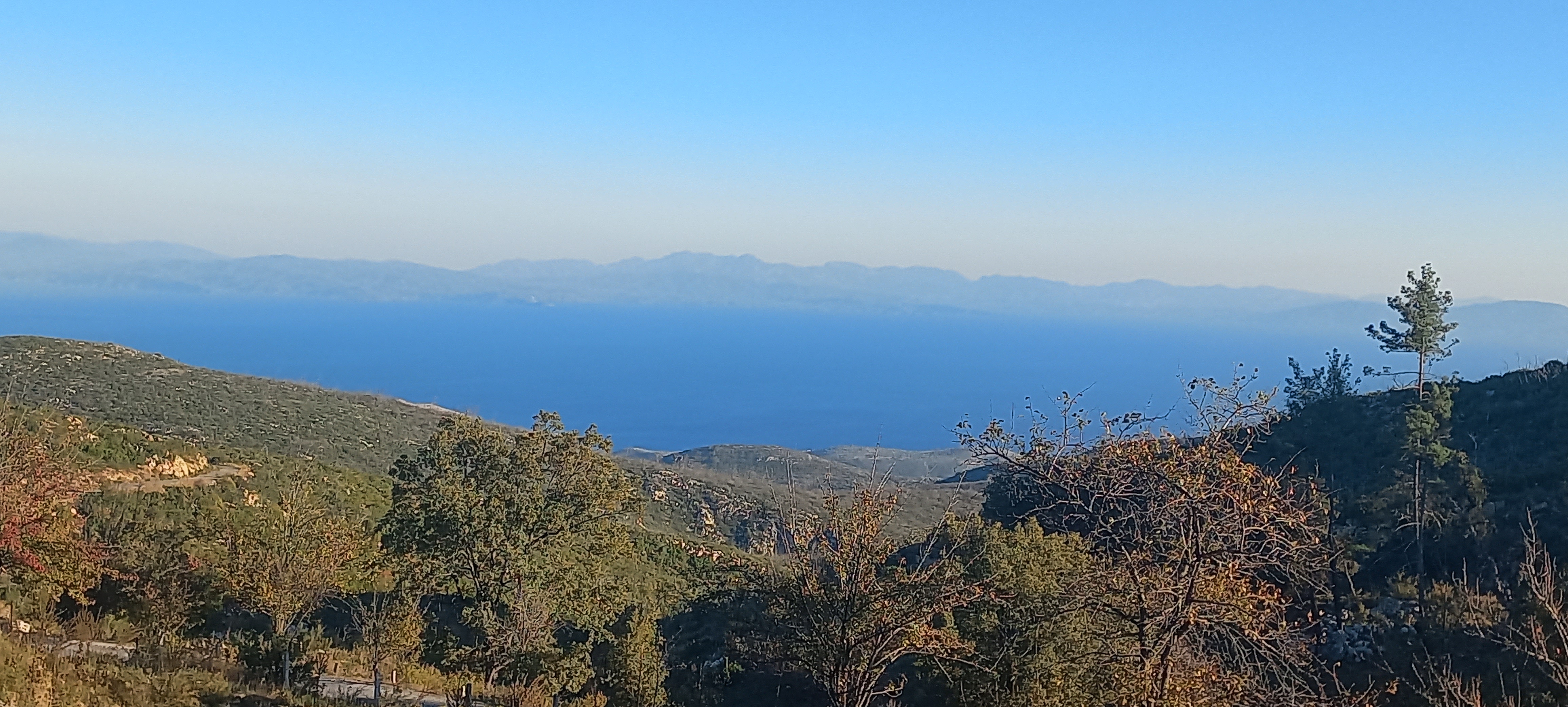 Bodrum Mazı deniz manzaralı, icerisinde kayıtlı ev bulunan satılık tarla