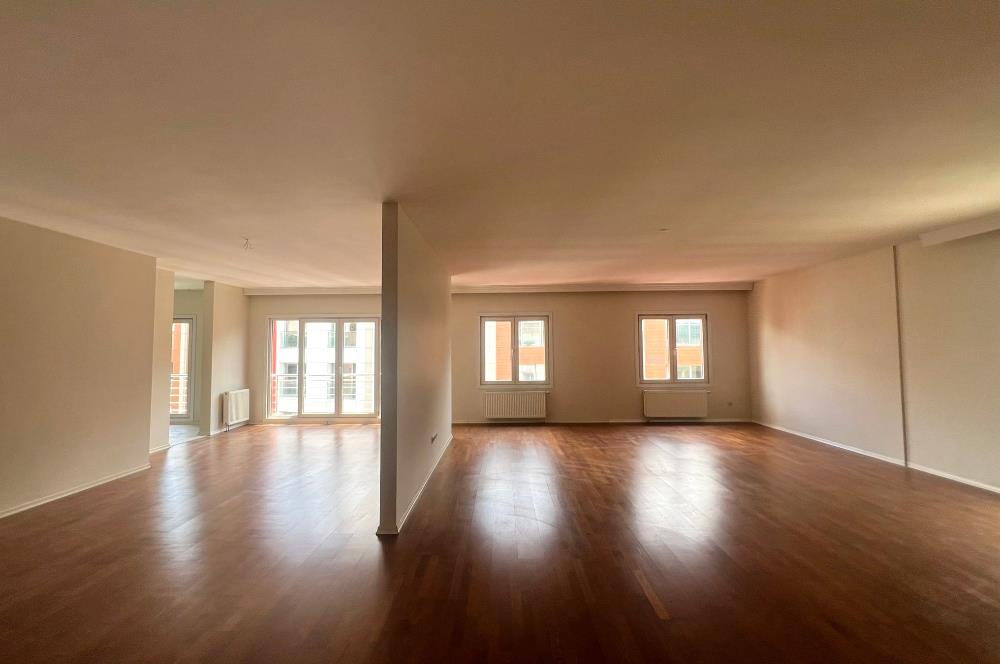 C21'DEN GÖKTÜRK'üN MERKEZİNDEKİ GÖKMAHAL'DE SATILIK 4+1 DAİRE