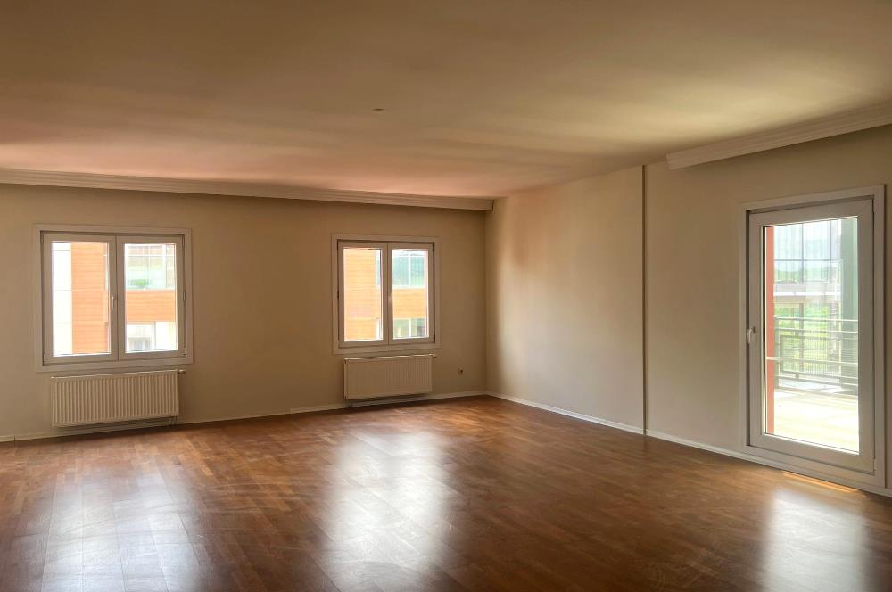 C21'DEN GÖKTÜRK'üN MERKEZİNDEKİ GÖKMAHAL'DE SATILIK 4+1 DAİRE