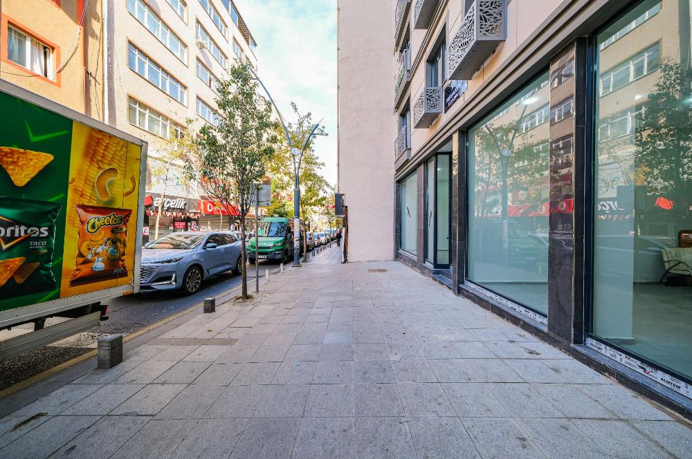 Çağlayan Vatan Caddesinde reklam değeri yüksek satılık dükkan. 