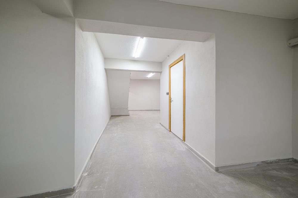 Çağlayan Vatan Caddesinde reklam değeri yüksek satılık dükkan. 