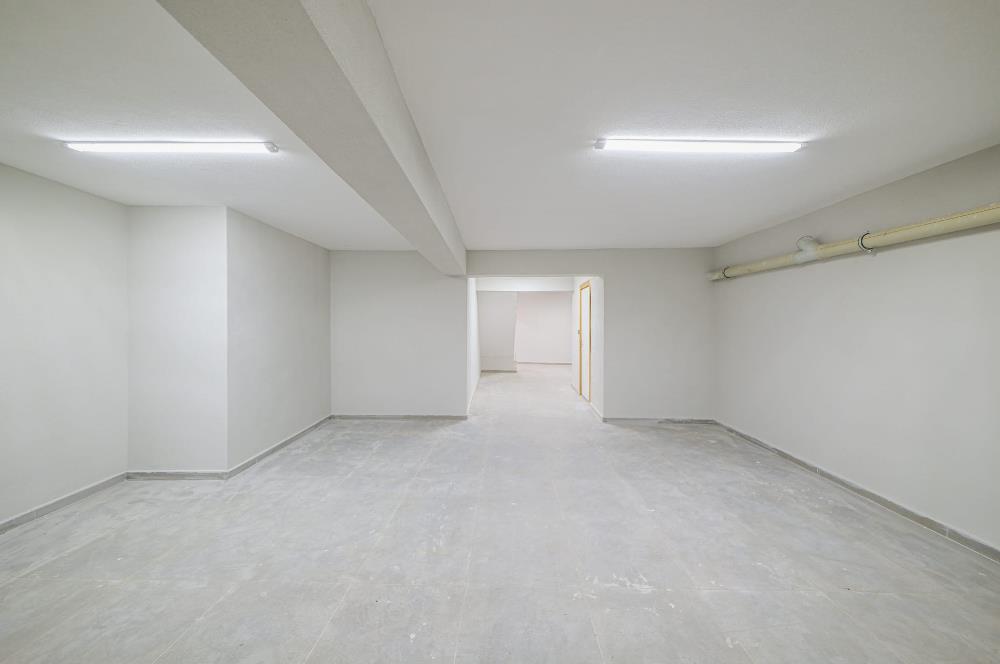 Çağlayan Vatan Caddesinde reklam değeri yüksek satılık dükkan. 