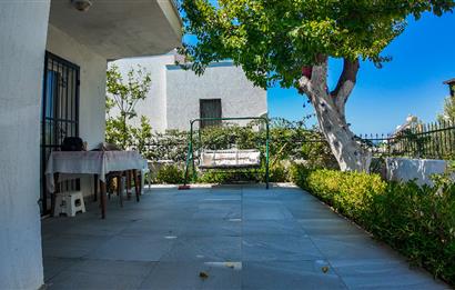 Boğaziçi Gümüşkum Sitesinde Kiralık Müstakil Tripleks Villa