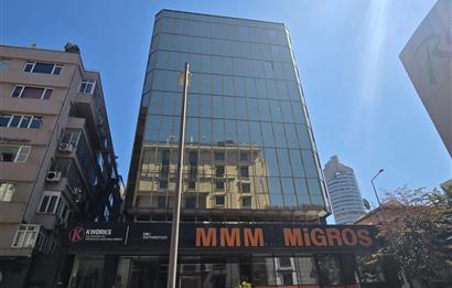 CENTURY 21'DEN ŞİŞLİ GOLDEN PLAZA'DA SATILIK GENİŞ İŞ YERİ