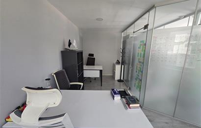 CENTURY 21'DEN ŞİŞLİ GOLDEN PLAZA'DA SATILIK GENİŞ İŞ YERİ