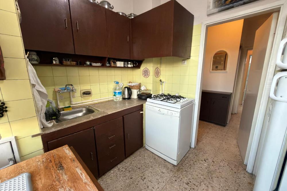 KADIKÖY KOZYATAĞI OYAK A SİTESİNDE BALKONLU 3+1 SATILIK DAİRE