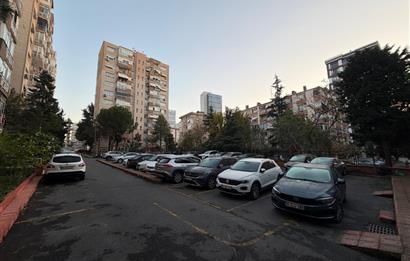 KADIKÖY KOZYATAĞI OYAK A SİTESİNDE BALKONLU 3+1 SATILIK DAİRE