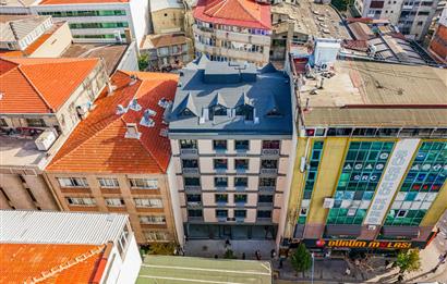 Çağlayan Vatan Caddesinde reklam değeri yüksek satılık dükkan. 