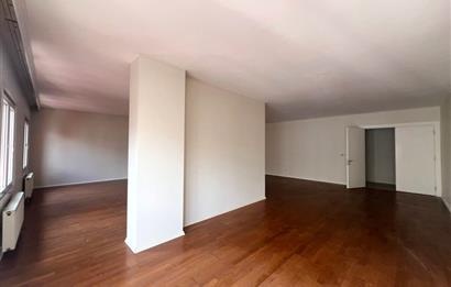 C21'DEN GÖKTÜRK'üN MERKEZİNDEKİ GÖKMAHAL'DE SATILIK 4+1 DAİRE