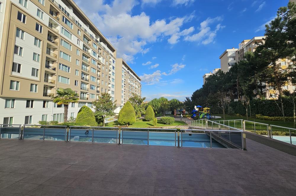 AYVACI PARK SİTESİ KAPALI MUTFAKLI EBEVEYN BANYOLU GENİŞ 2+1