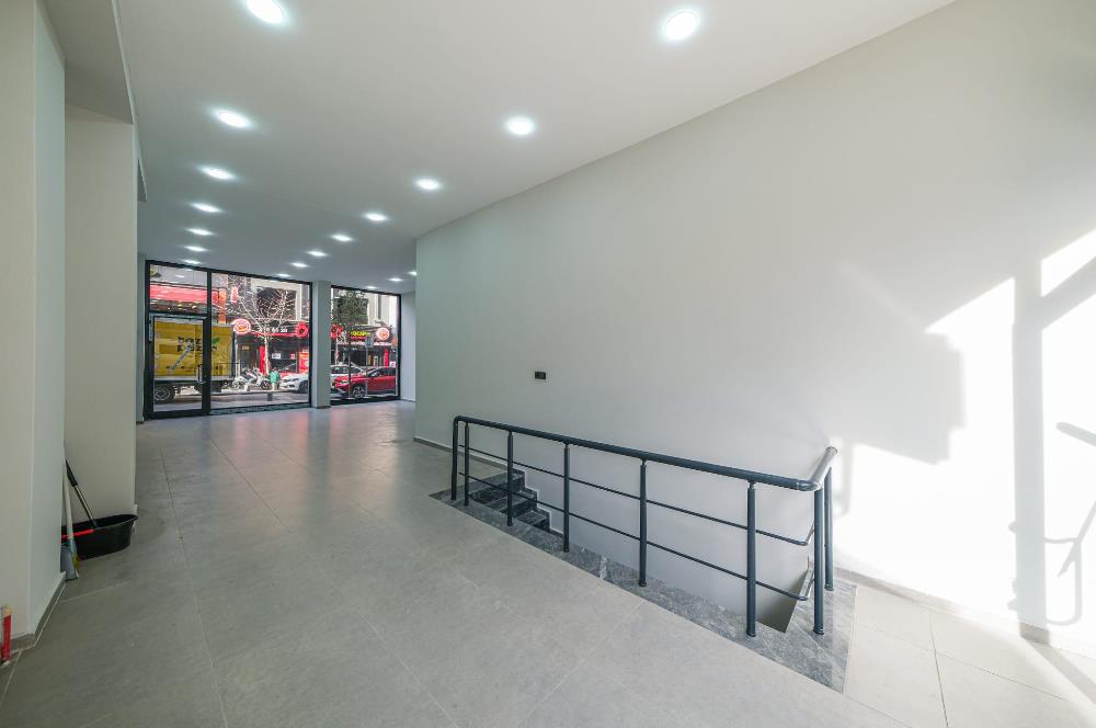 Çağlayan Vatan Caddesinde reklam değeri yüksek satılık dükkan. 