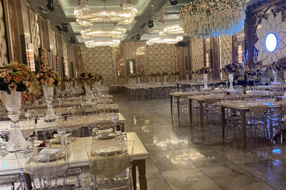 Bankadan Satılık Florada Komple Salon ve Ofisler