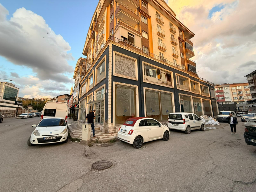 Bankadan Satılık Dükkan