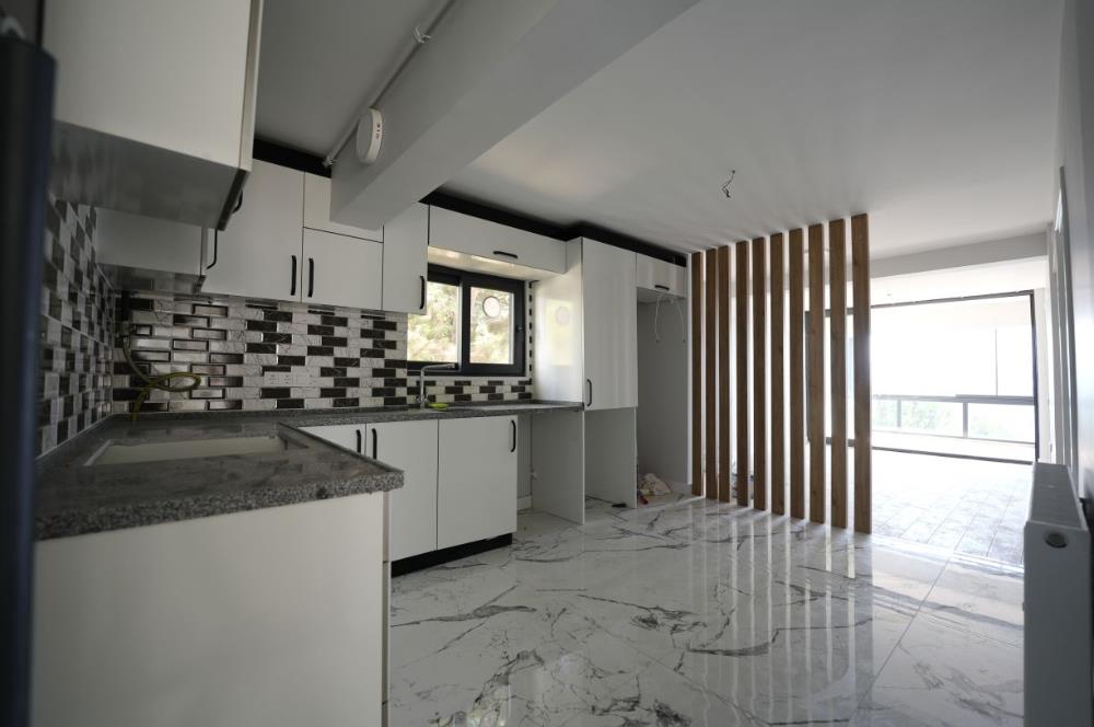 C21;Cius Sıfır Yapılı Kombili Deniz Manzaralı Satılık Daire 2+1