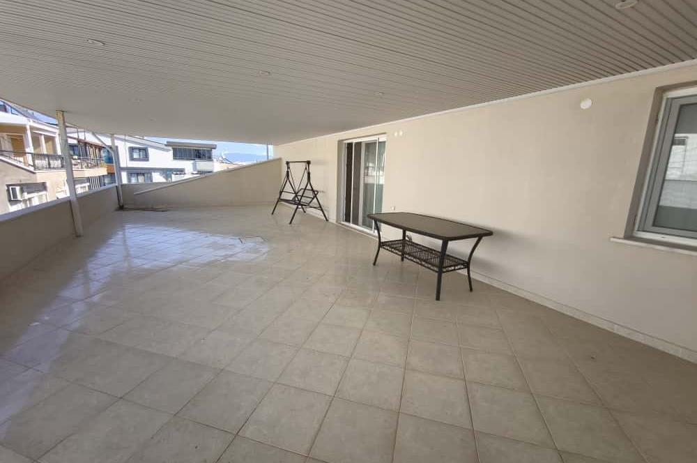 DENİZE YAKIN 4+1 185M2 DUBLEX DAİRE