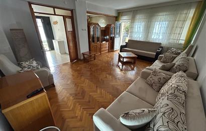 C21 BAL'DAN BAHÇELİEVLER'DE EŞYALI MÜSTAKİL 5+1 KİRALIK TRİPLEKS