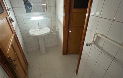 C21 BAL'DAN BAHÇELİEVLER'DE EŞYALI MÜSTAKİL 5+1 KİRALIK TRİPLEKS