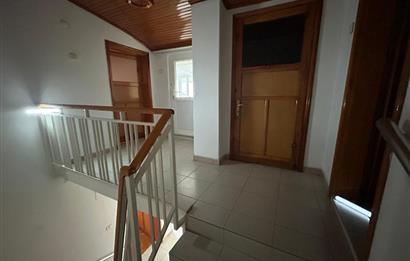 C21 BAL'DAN BAHÇELİEVLER'DE EŞYALI MÜSTAKİL 5+1 KİRALIK TRİPLEKS