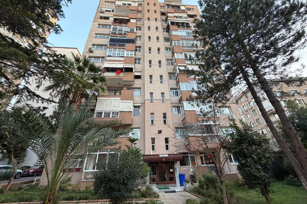 KADIKÖY KOZYATAĞI OYAK A SİTESİNDE BALKONLU 3+1 SATILIK DAİRE