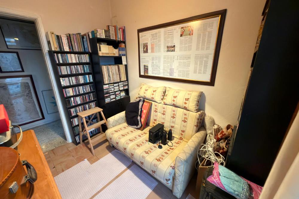 KADIKÖY KOZYATAĞI OYAK A SİTESİNDE BALKONLU 3+1 SATILIK DAİRE