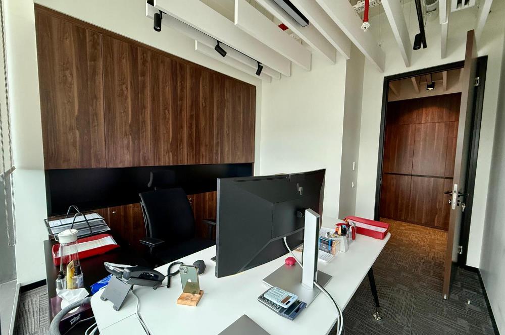 Vadistanbul Satılık Ofis 694 m2 Skyland Seba Maslak Levent