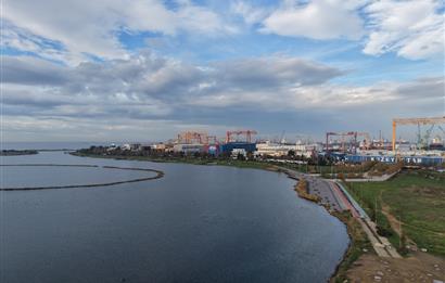 TUZLA TERSANELER BÖLGESİNDE ABDUŞ GÖLÜNE KOMŞU SATILIK ARSA