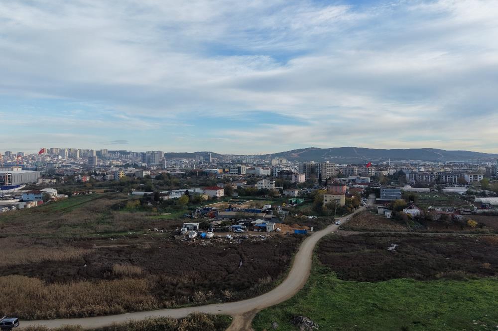 TUZLA TERSANELER BÖLGESİNDE ABDUŞ GÖLÜNE KOMŞU SATILIK ARSA
