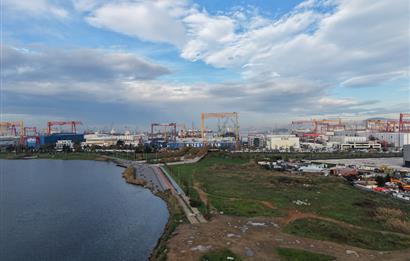 TUZLA TERSANELER BÖLGESİNDE ABDUŞ GÖLÜNE KOMŞU SATILIK ARSA