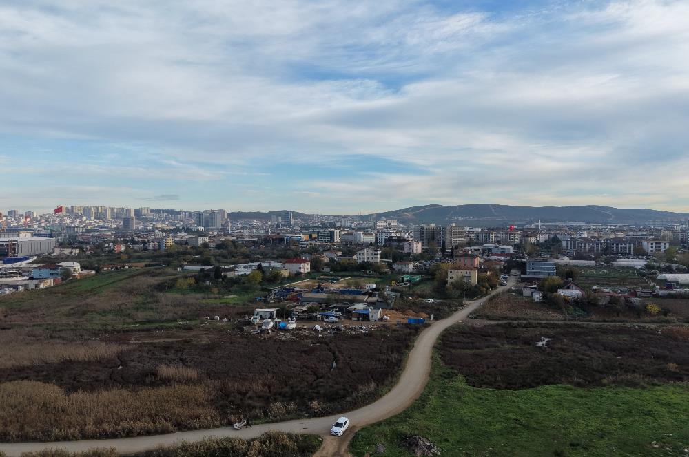 TUZLA TERSANELER BÖLGESİNDE ABDUŞ GÖLÜNE KOMŞU SATILIK ARSA