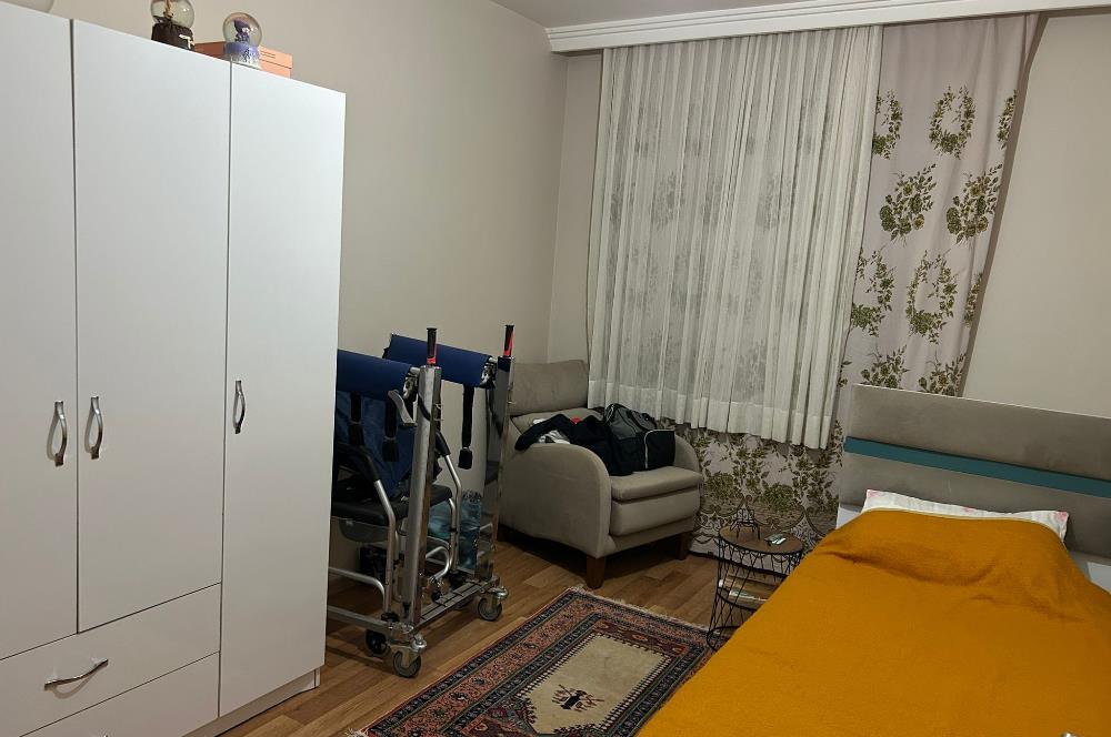 AYVACI PARK SİTESİ KAPALI MUTFAKLI EBEVEYN BANYOLU GENİŞ 2+1