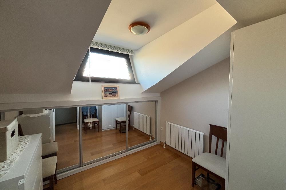 Demirciköy'de Eşsiz Doğa ve Deniz Manzaralı Lüks Çatı Dubleksi