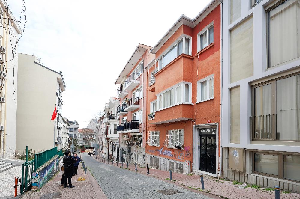 Caferağda Satılık Bakımlı 3+1 Daire