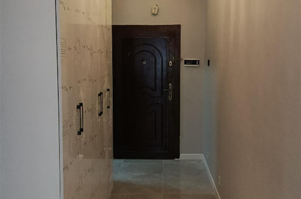 Çekirde Caddesi'nde Kaçmaz Fırsat! Full Yenilenmiş Sıfır 3+1