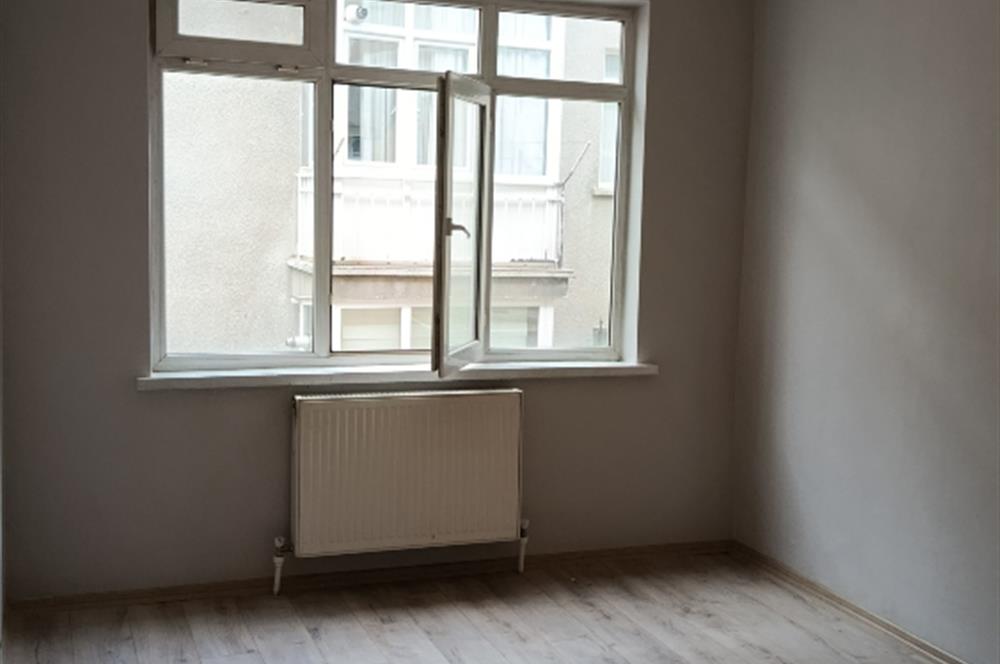 Çekirde Caddesi'nde Kaçmaz Fırsat! Full Yenilenmiş Sıfır 3+1