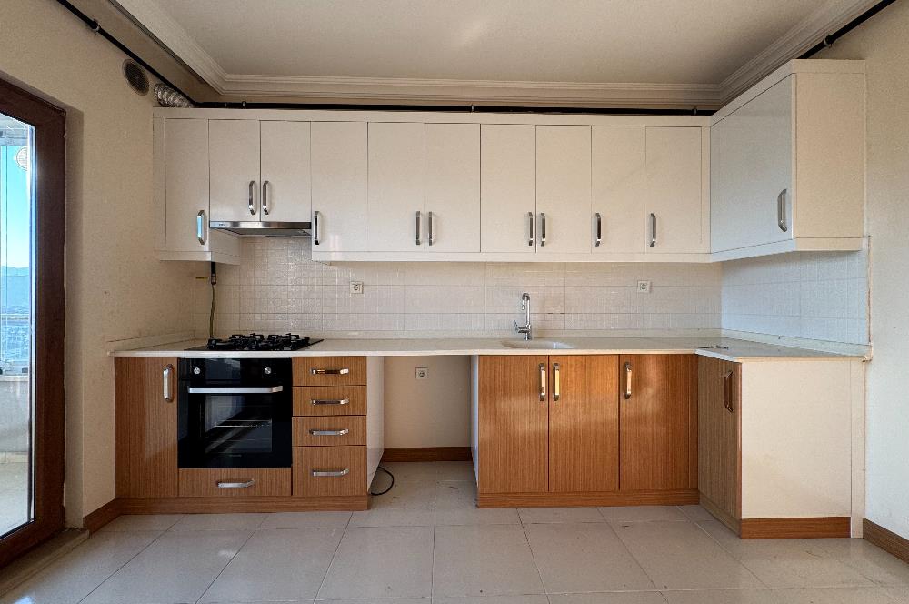 CENTURY 21'DEN ŞİRİNEVLER TOKİ'DE ŞEHRİN MERKEZİNDE MANZARALI DAİRE