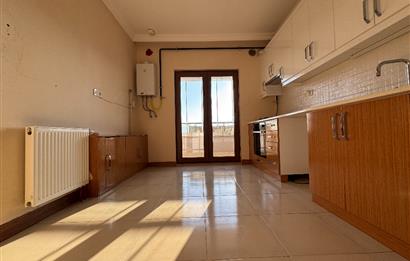 CENTURY 21'DEN ŞİRİNEVLER TOKİ'DE ŞEHRİN MERKEZİNDE MANZARALI DAİRE