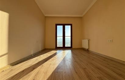 CENTURY 21'DEN ŞİRİNEVLER TOKİ'DE ŞEHRİN MERKEZİNDE MANZARALI DAİRE