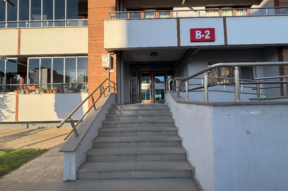 CENTURY 21'DEN ŞİRİNEVLER TOKİ'DE ŞEHRİN MERKEZİNDE MANZARALI DAİRE