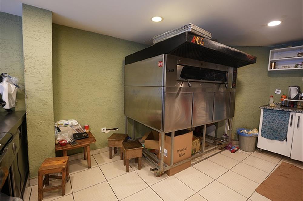 C21 Cius;GEMLİK İSTİKLAL CAD.DE SATILIK CADDE ÜZERİ DÜKKAN