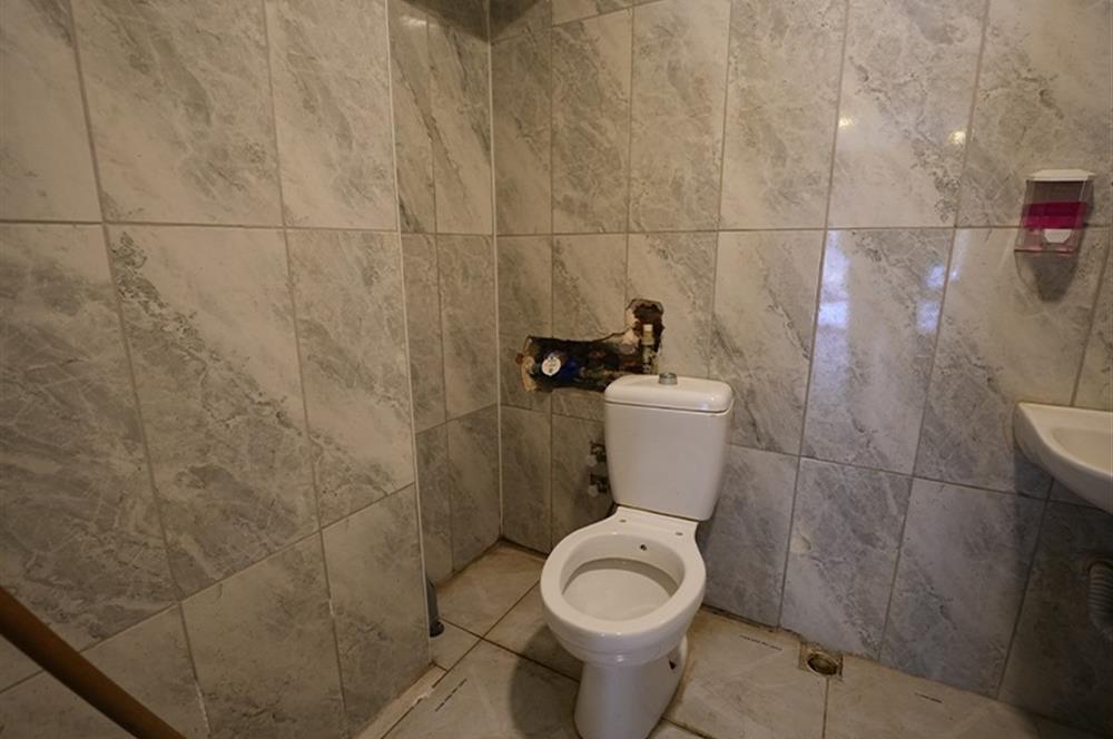 C21 Cius;GEMLİK İSTİKLAL CAD.DE SATILIK CADDE ÜZERİ DÜKKAN