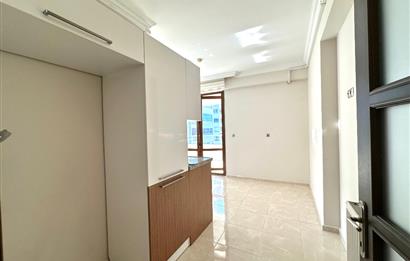 C21 UZMAN'DAN SAFİR KONUTLARINDA DENİZ MANZARLI KİRALIK DAİRE!