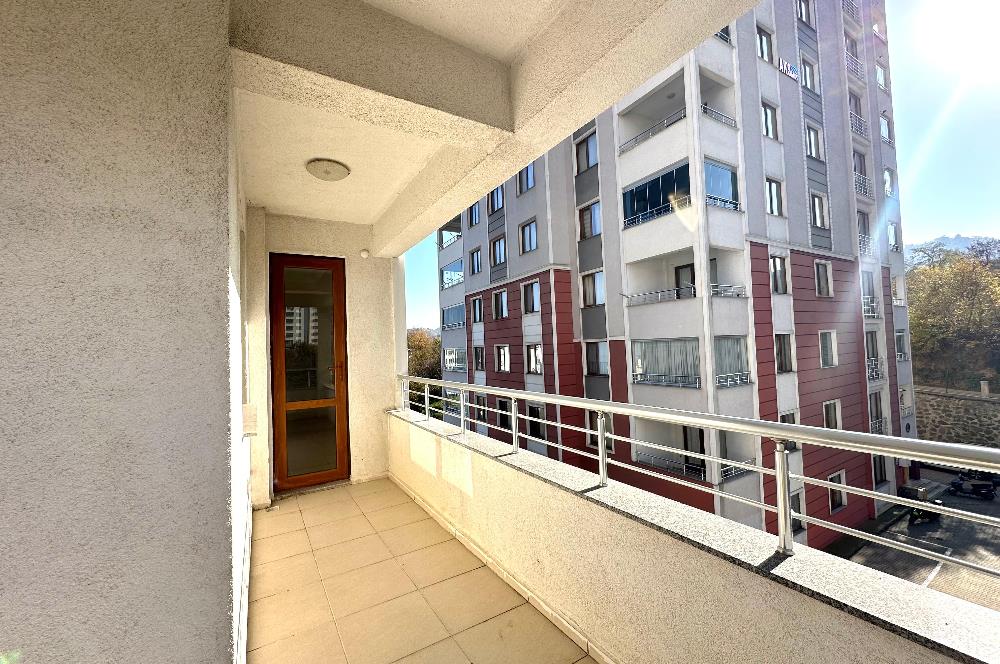 C21 UZMAN'DAN SAFİR KONUTLARINDA DENİZ MANZARLI KİRALIK DAİRE!